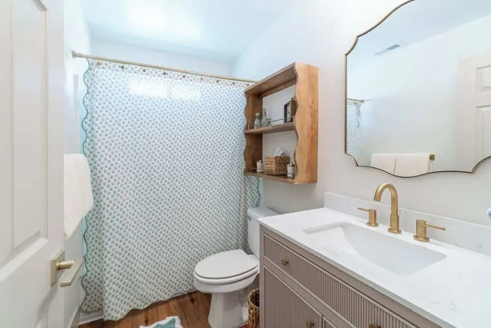 The Deco Retreat - UNR - Pet Friendly