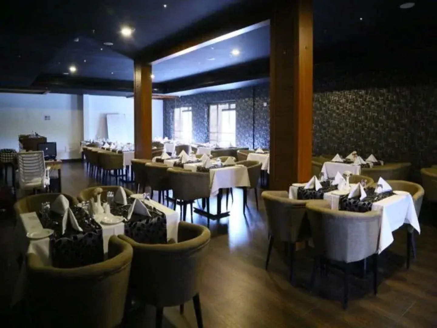 Hotel Saugandhika Residency