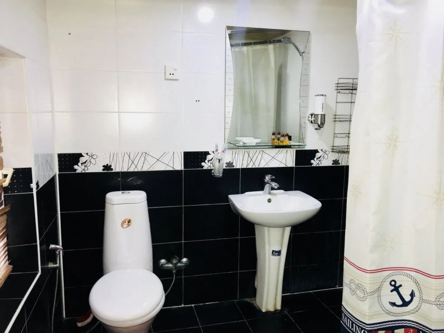 Check-in hostel (Baku Yard)