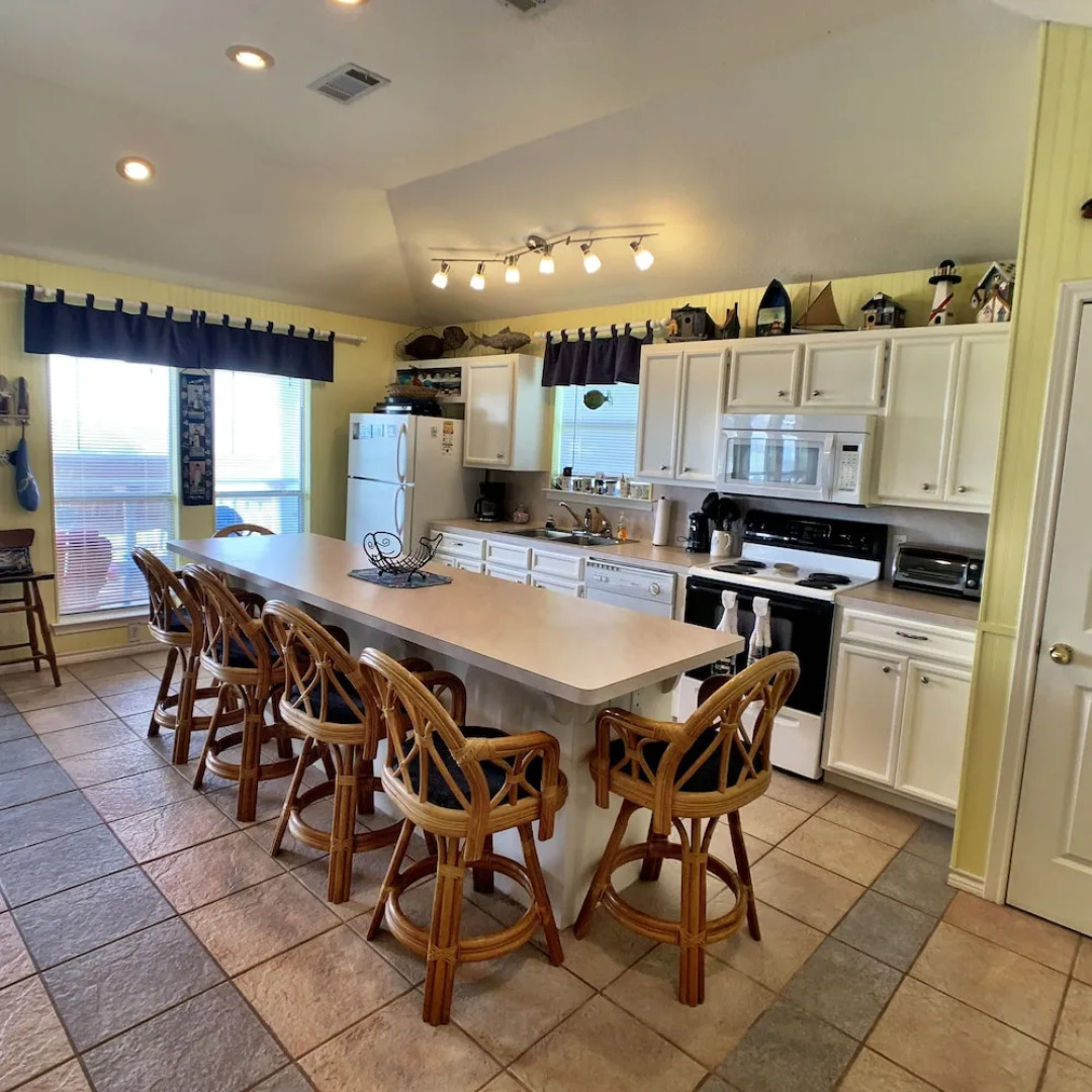 Blue Whale by RedAwning