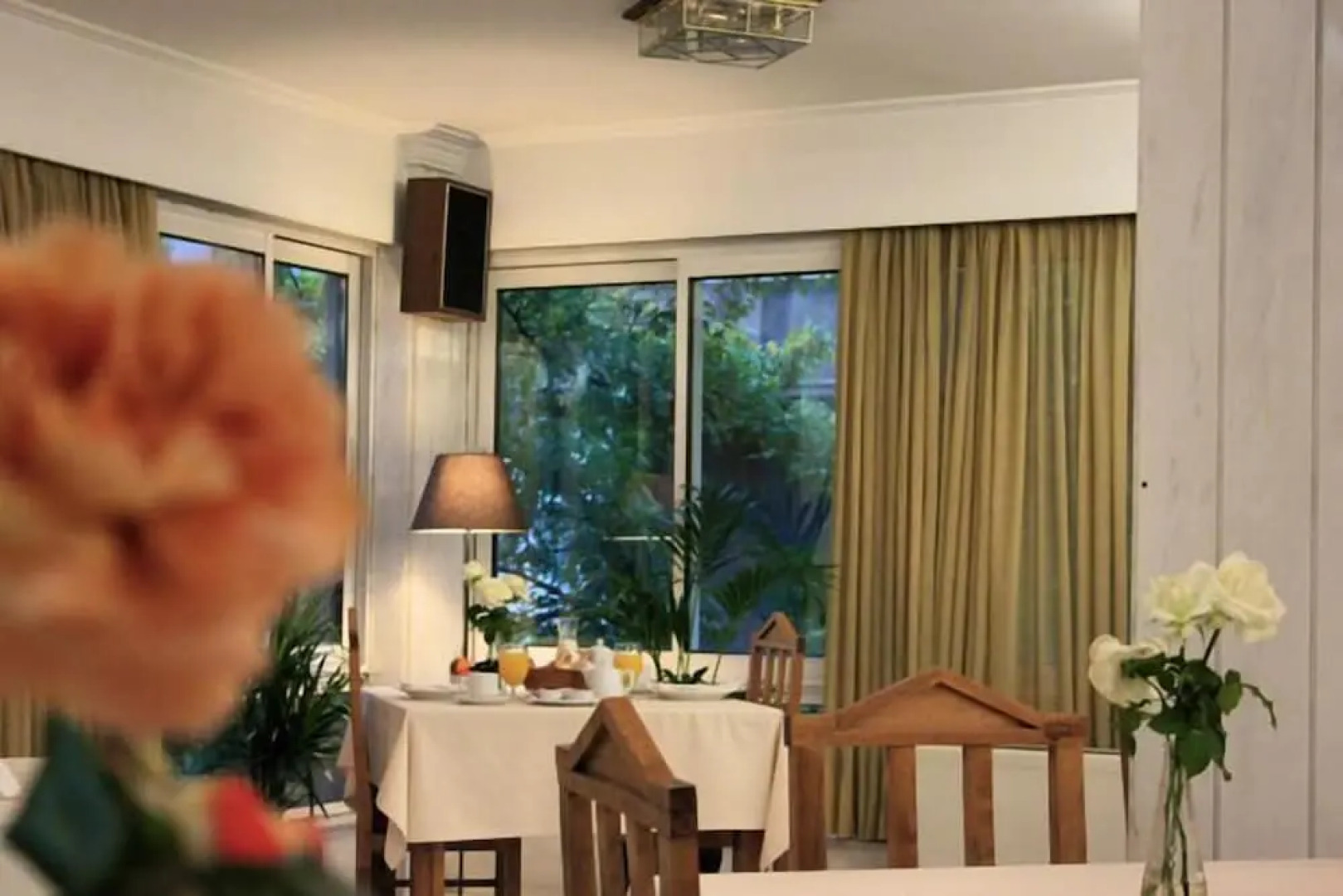 Отель Achillion 