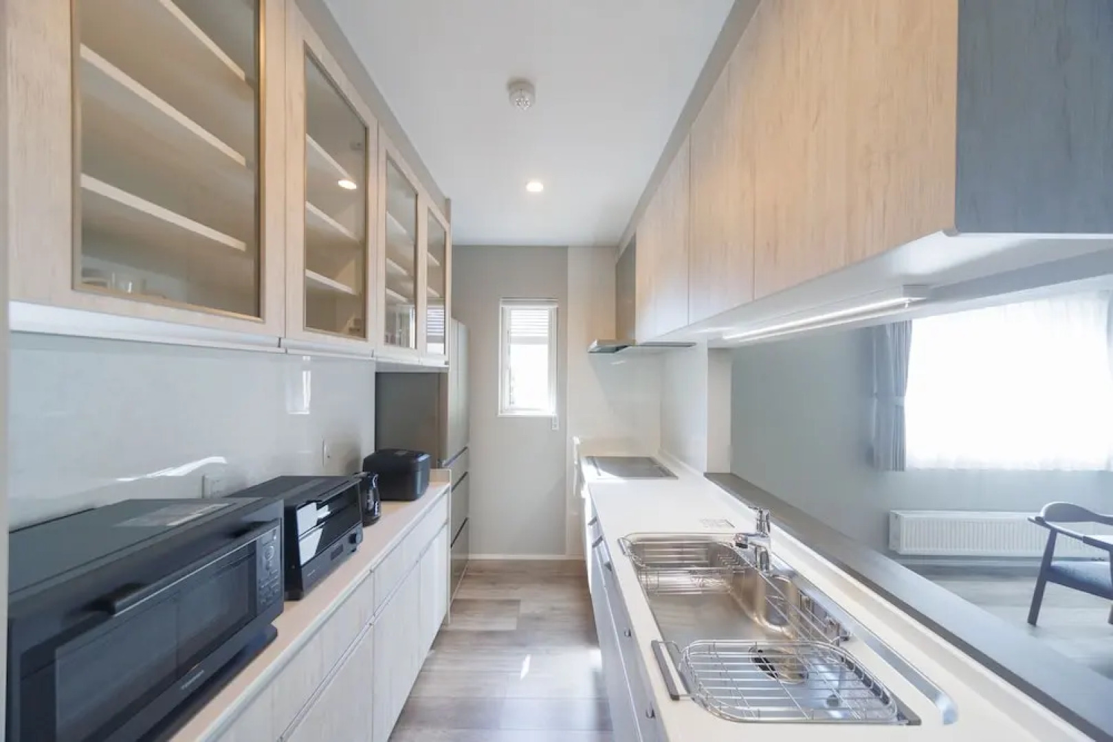 LYS GRACIEUX【Ezo Fuji hoothills】