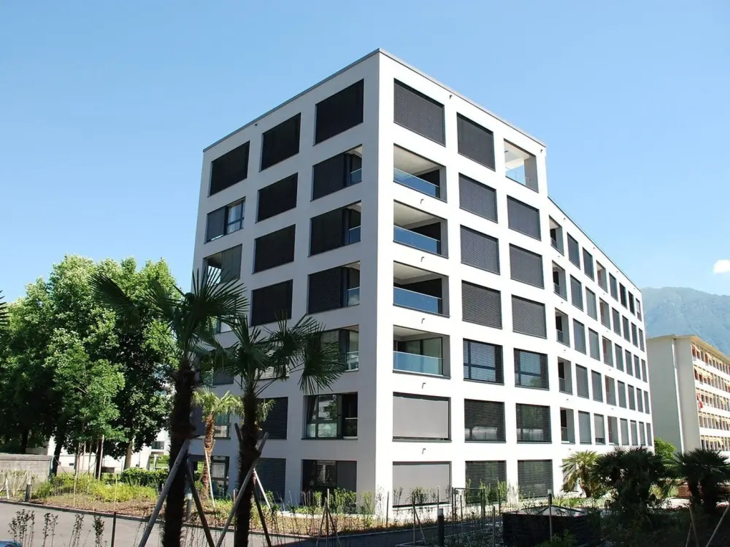 Laville B-2-3 Locarno