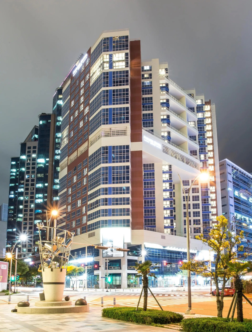 Centum Primus Hotel