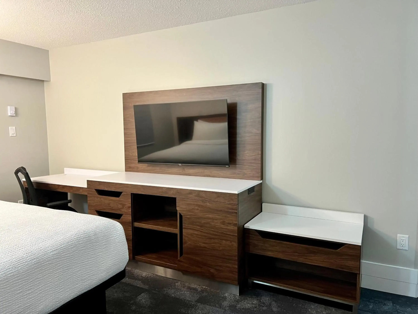 The Vic, an Ascend Collection Hotel