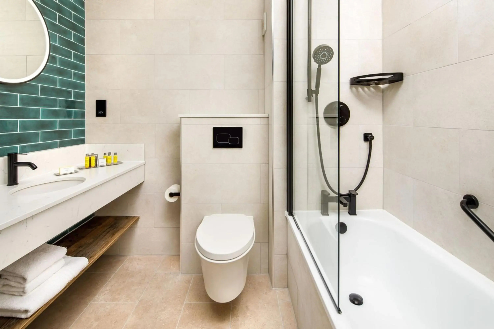 Delta Hotels by Marriott Warwick