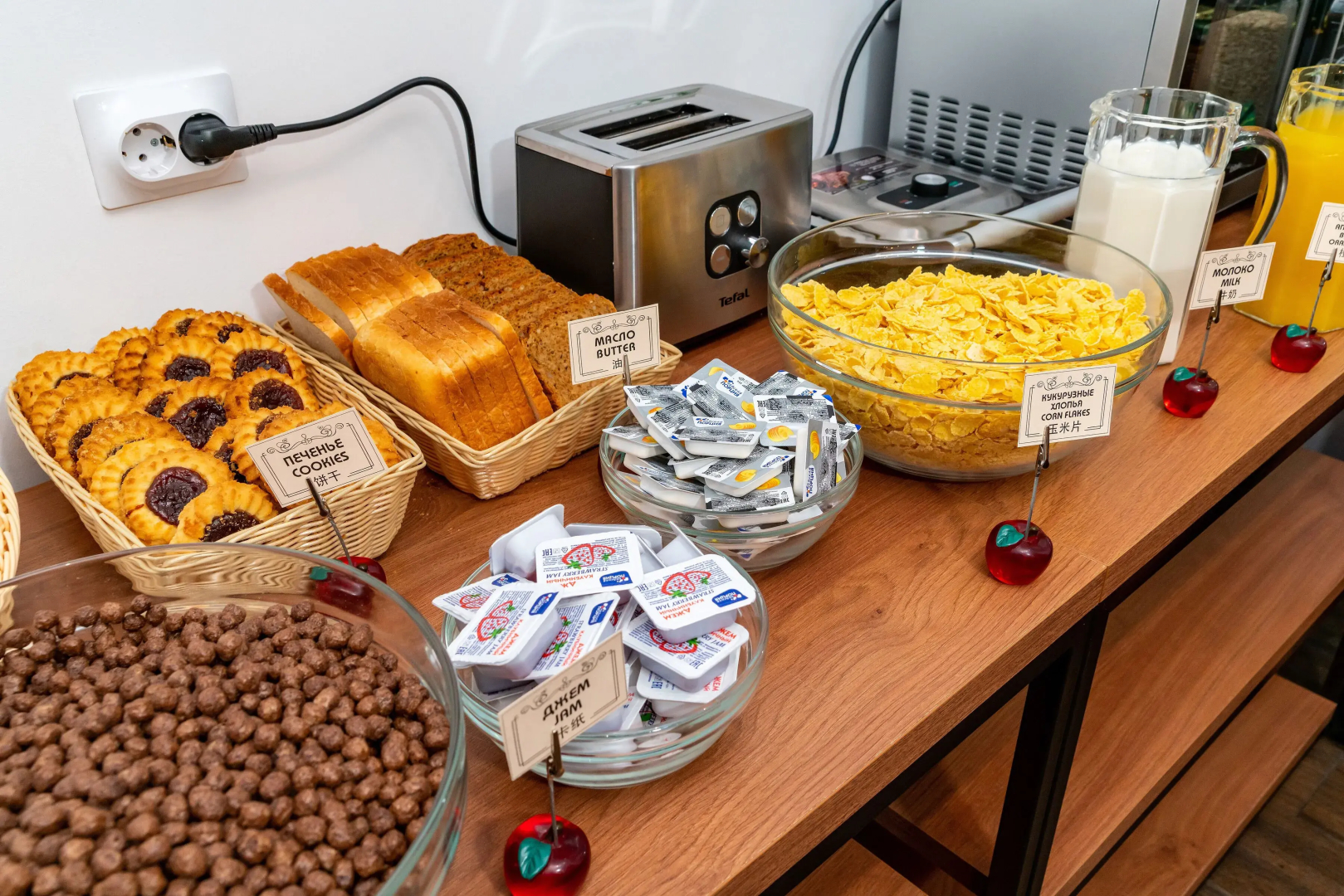 SuperHostel на Каменноостровском 39  