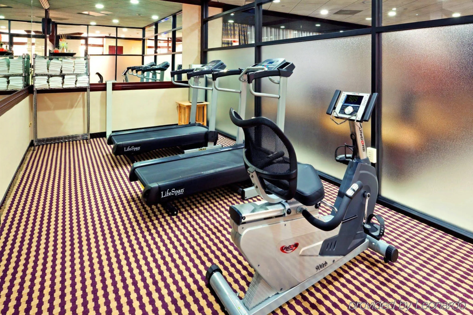 Holiday Inn Express Paramus