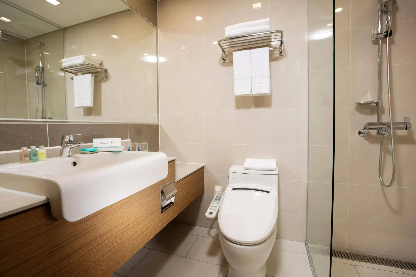 Hotel Whistlelark Jeju