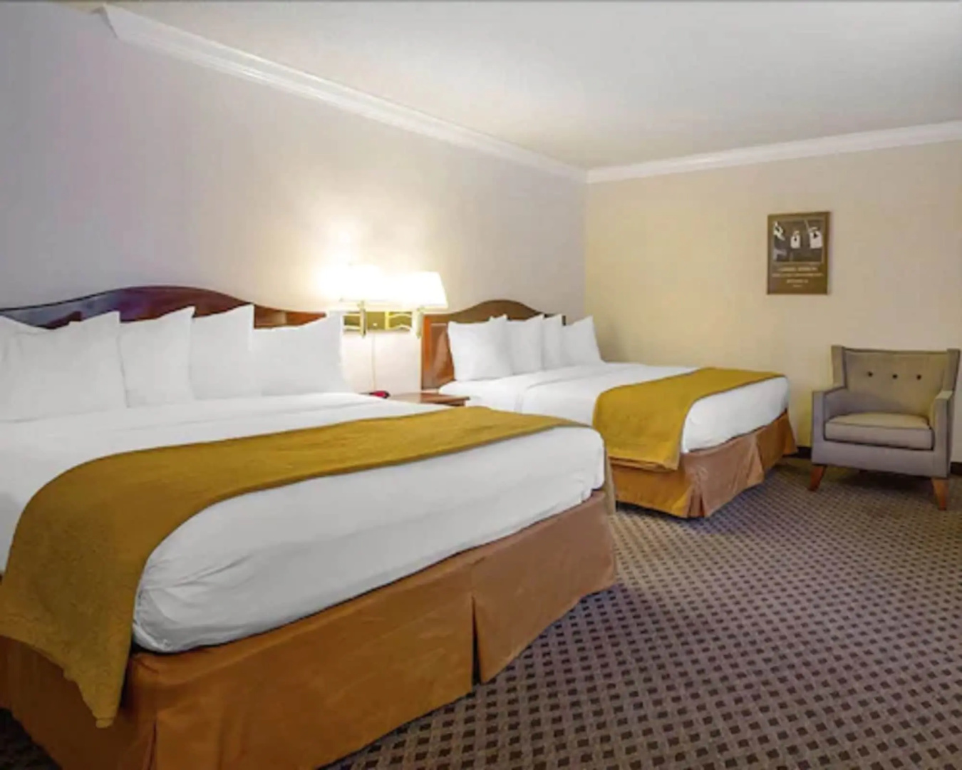 Arbor Inn Monterey