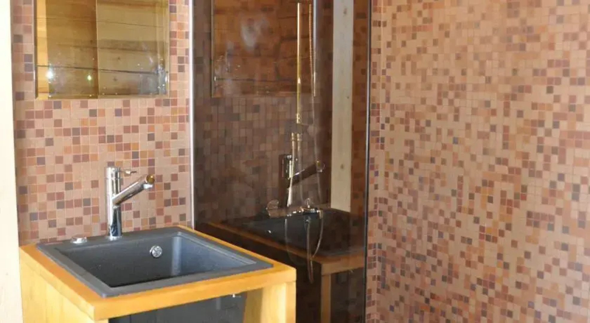 Kadakamarja Holiday House