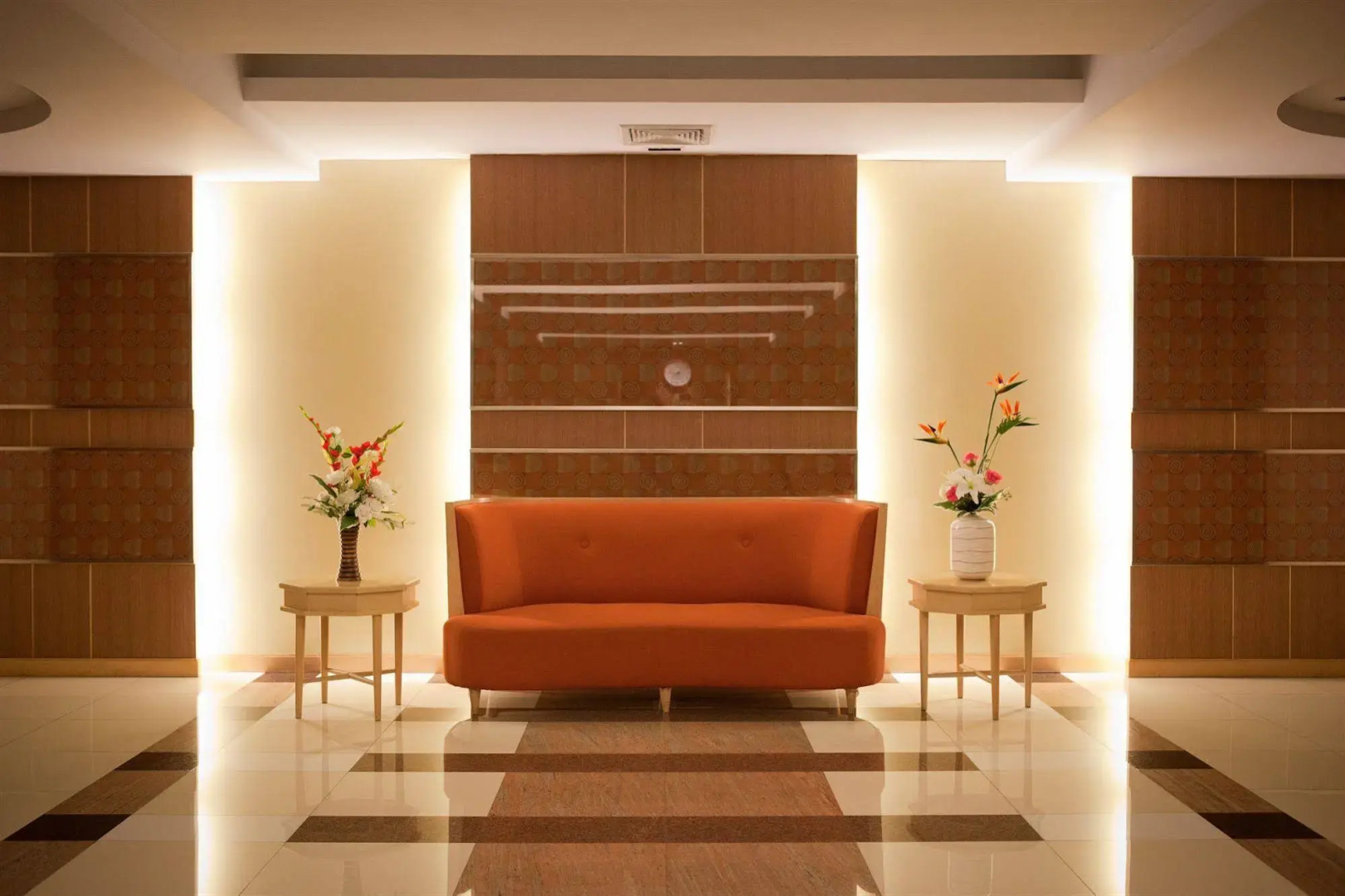 S.M. Grande Residence