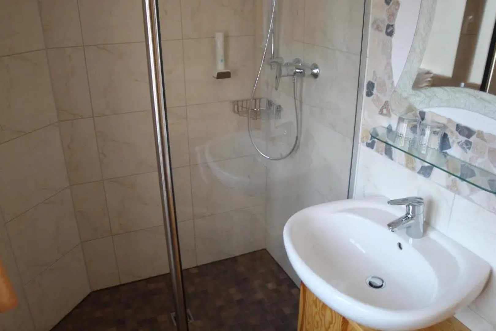 Gaestehaeuser Am Nibelungensteig