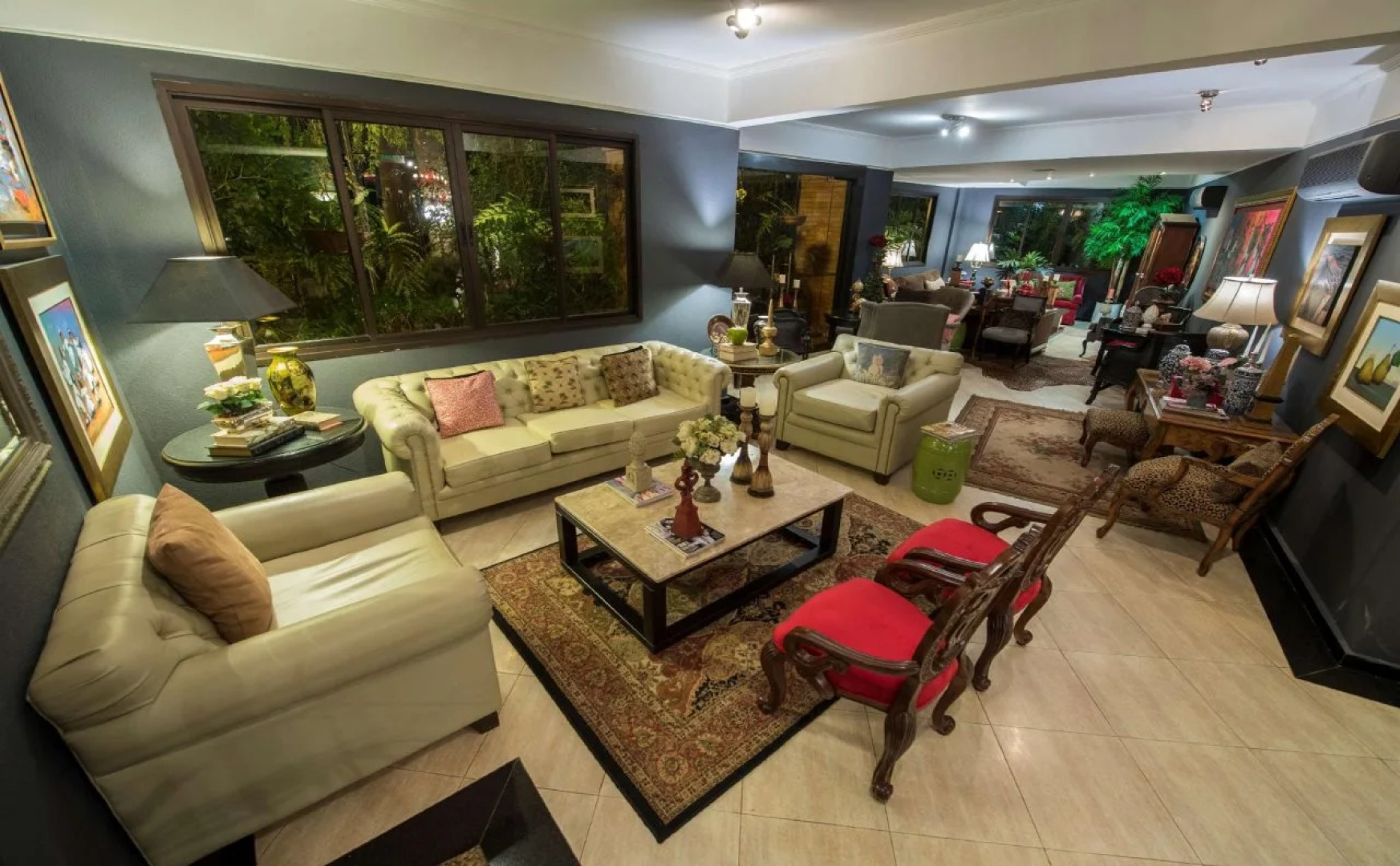 Las Ventanas Suites Hotel