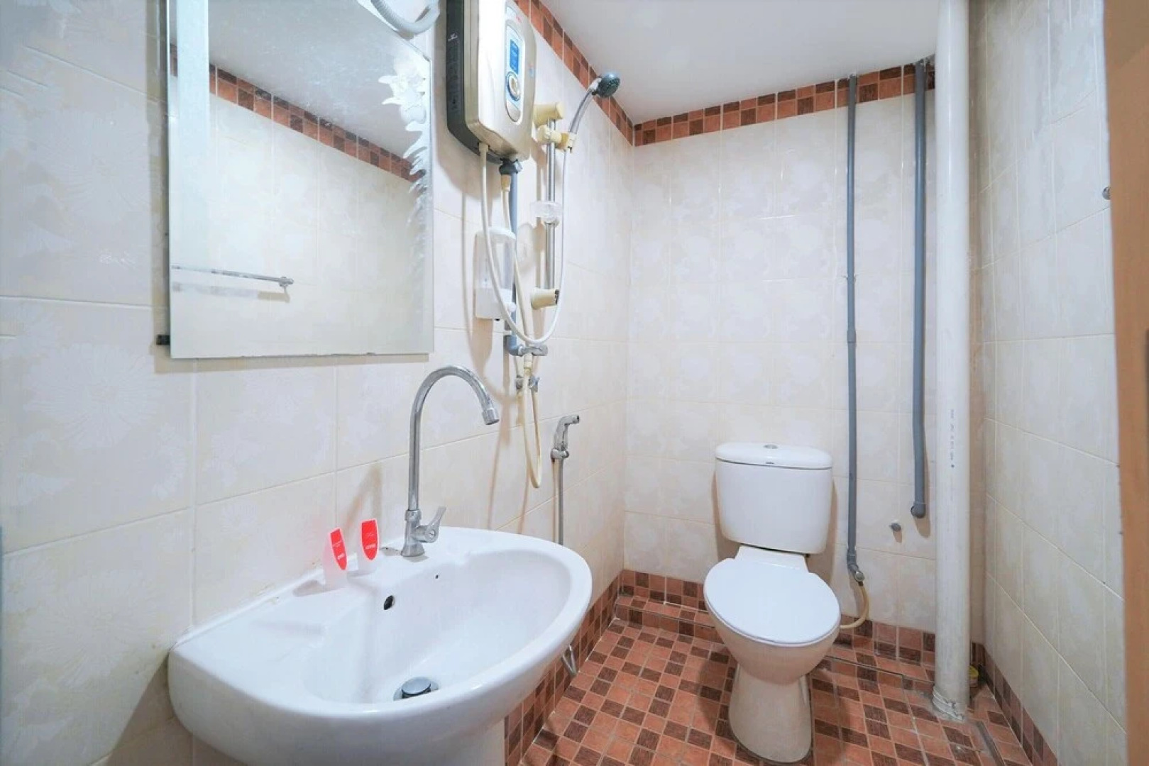 SPOT ON 89785 Wy Hotel