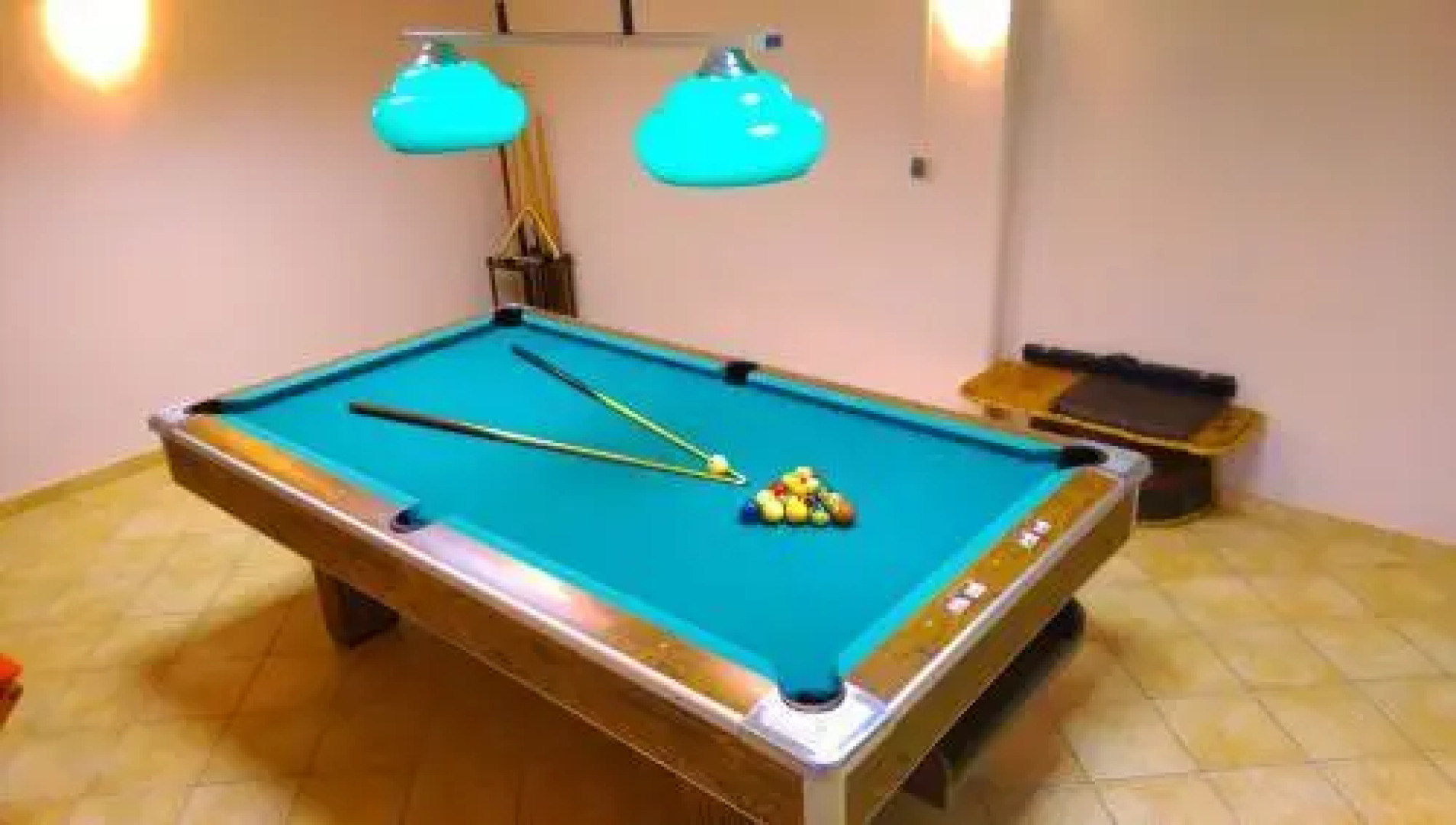 Apart Hotel Bijeli Delfin