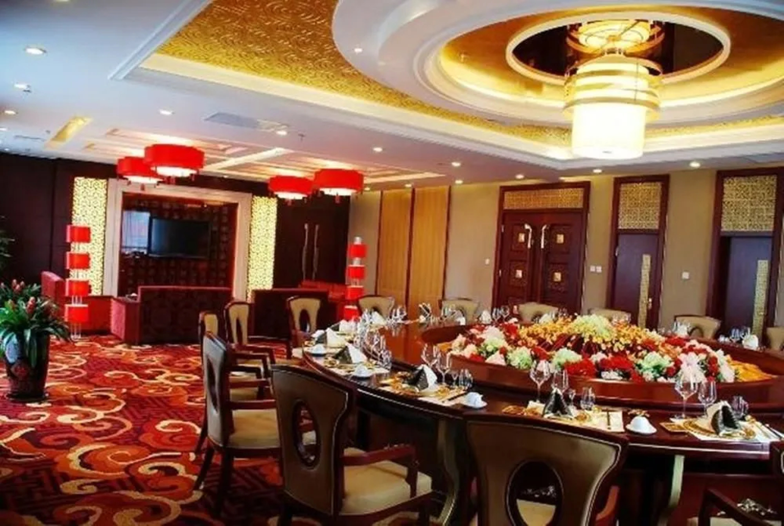 Shijiazhuang Shen Zhou 7 Star Hotel