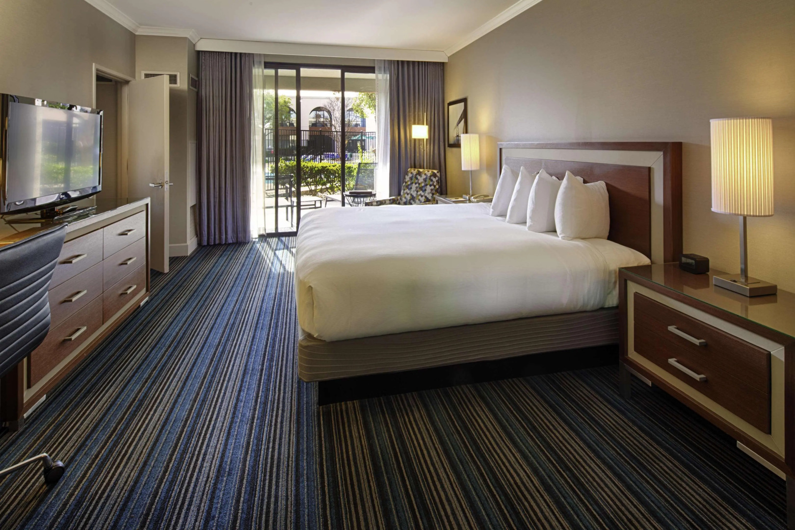 Doubletree by Hilton Newark - Fremont