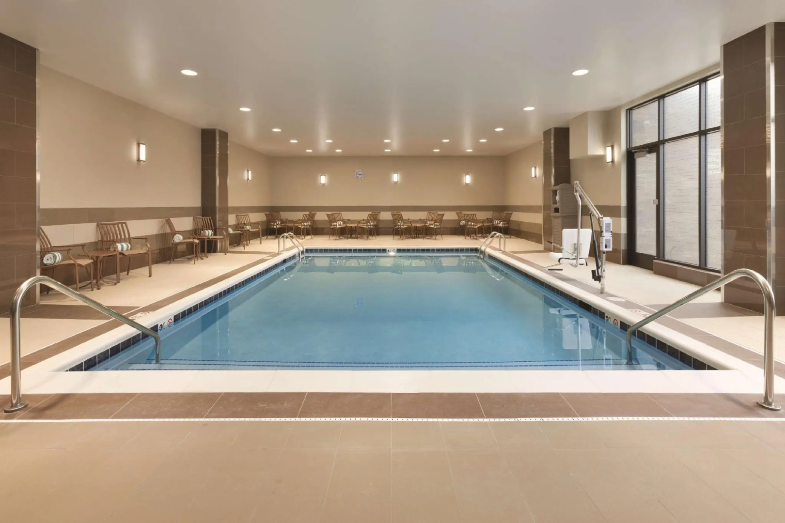 Embassy Suites by Hilton Akron Canton Airport