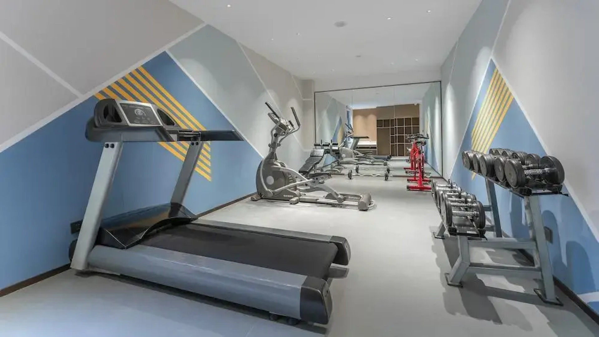 Holiday Inn Express Dangdong City Center by IHG