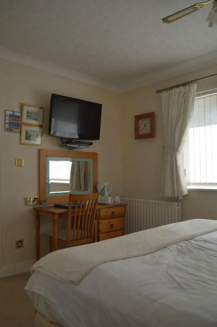 Watersedge Guest House