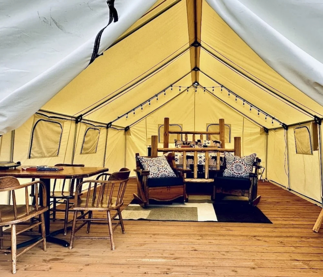 Travellers Rest Cabins and RV Park