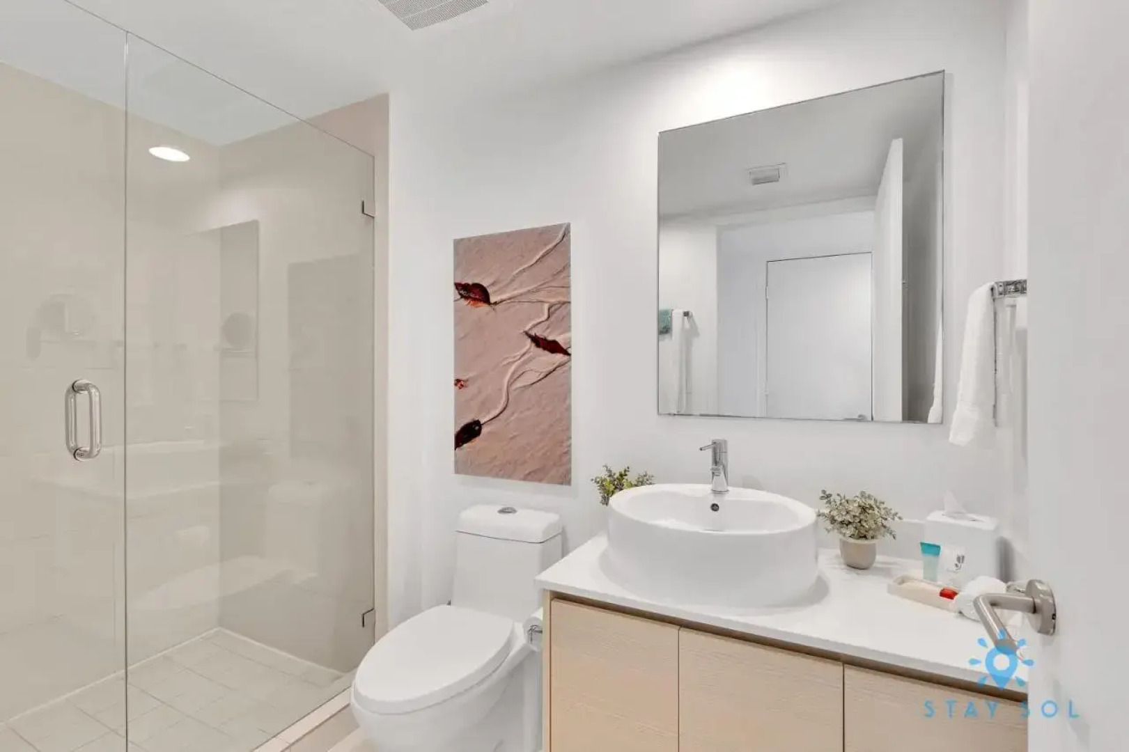 Stunning Studio Apartment w/ Breathless View Miami 1909B