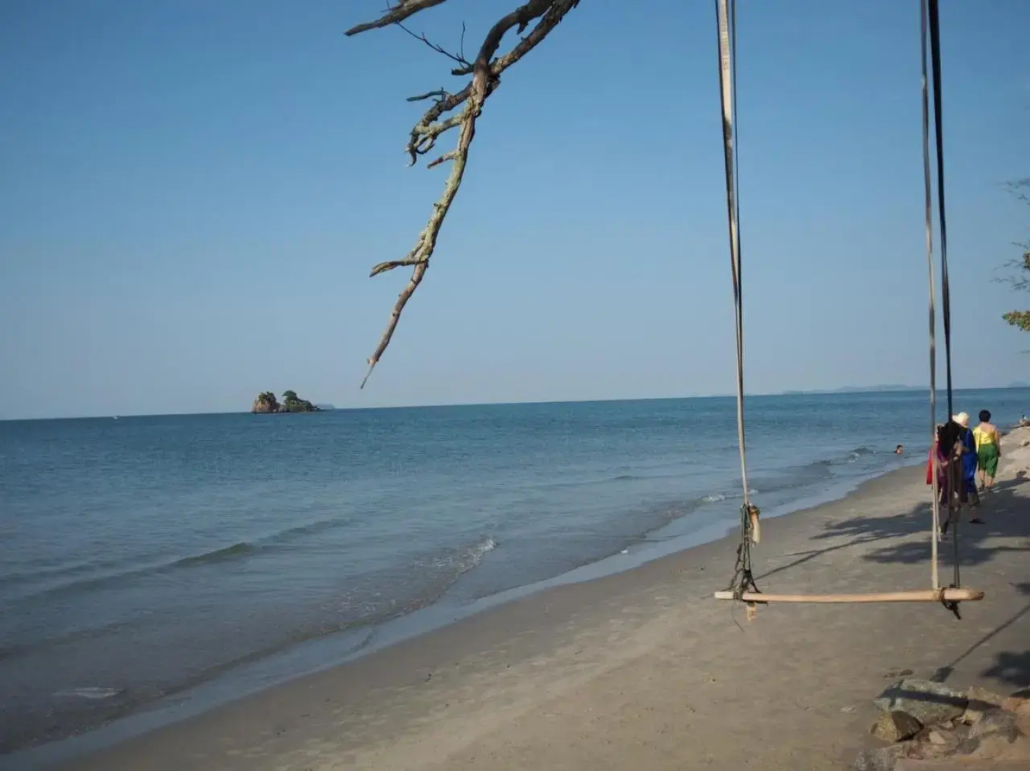 Grandblue condominium Room401 LeamMae phim Beach