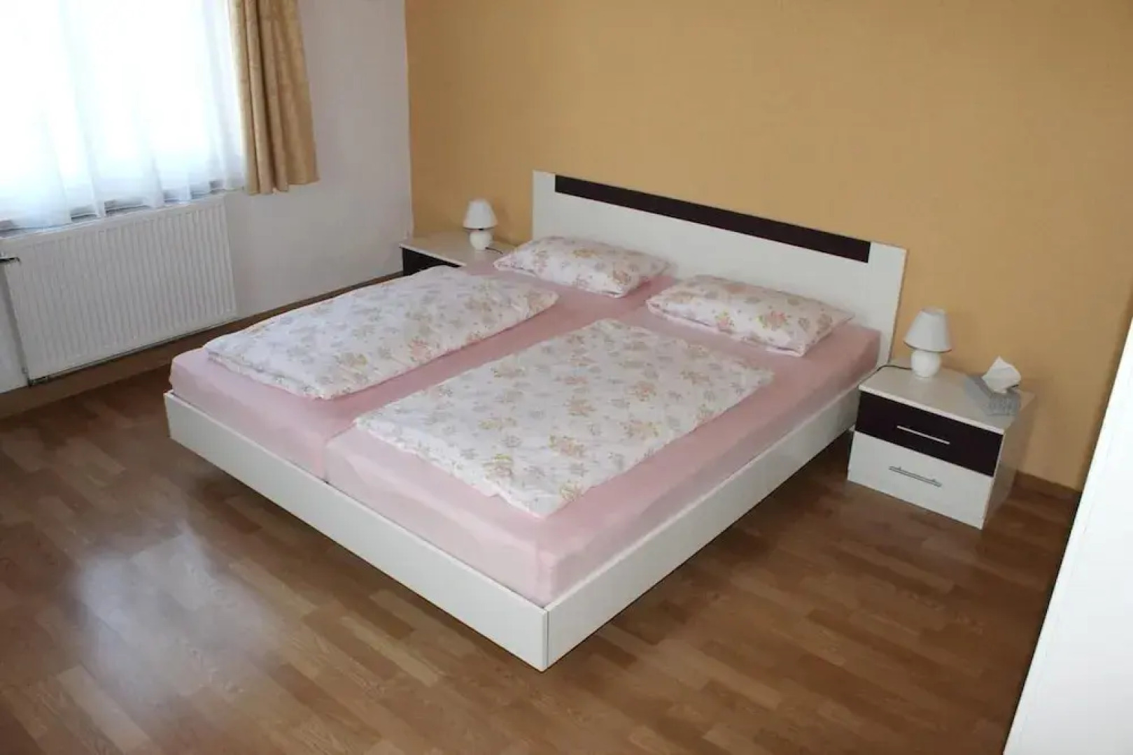 Sebnitz Garden Retreat