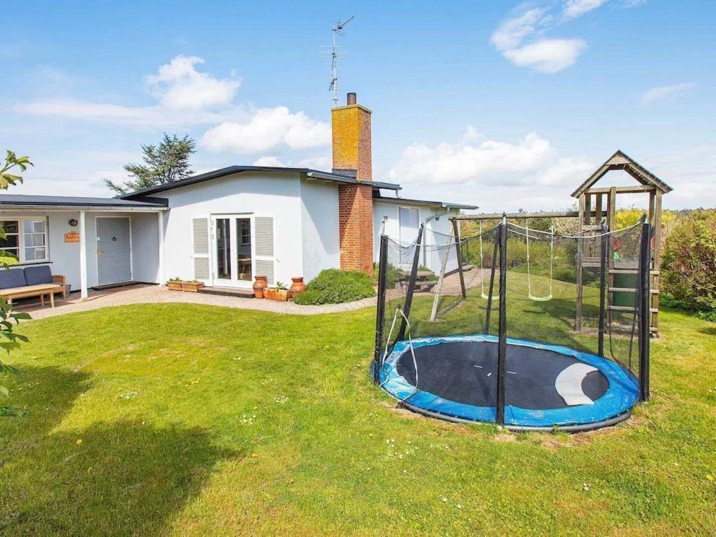 Scenic Holiday Home in Hovedstaden near Sea