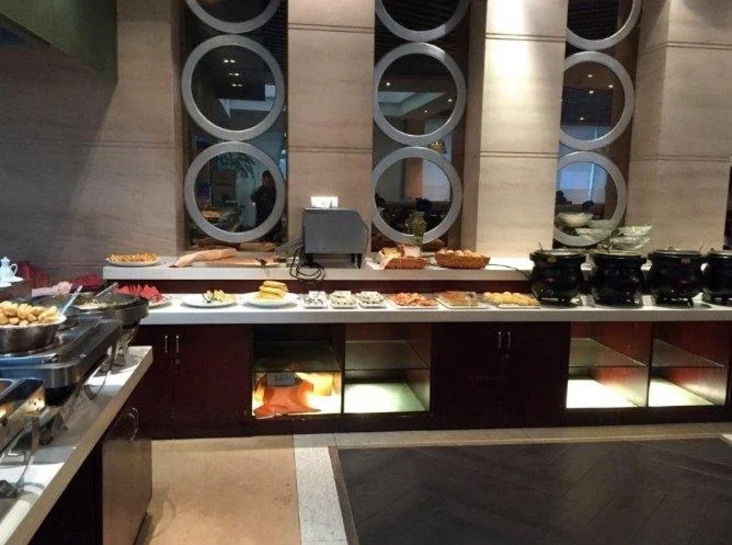 ZOYI International Business