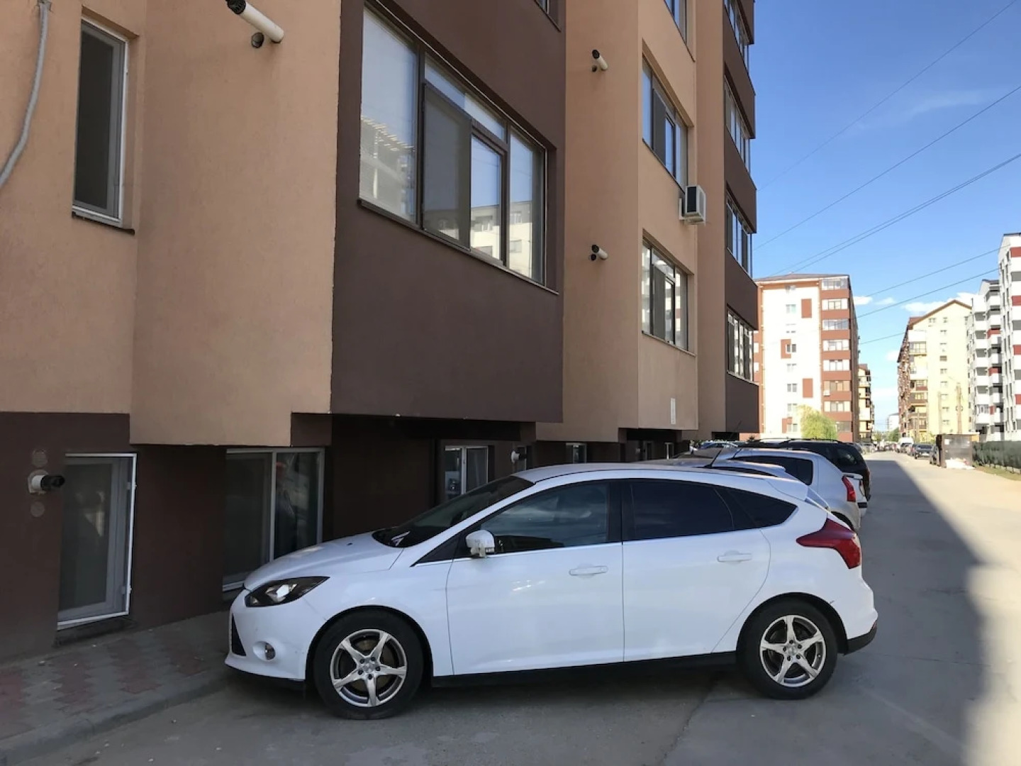 Two Room Apartment Militari Residence M9