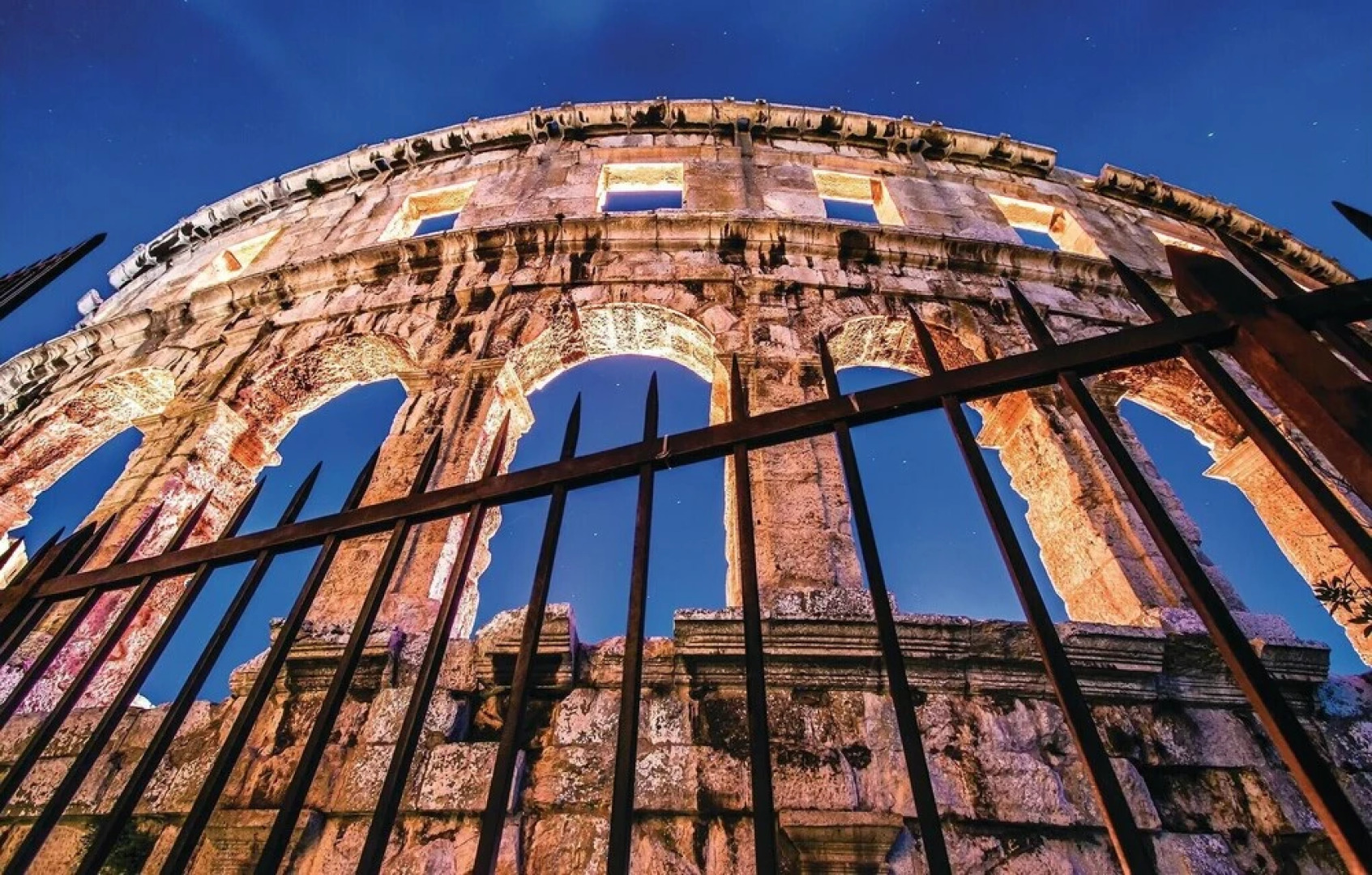 Awesome Apartment in Pula With 2 Bedrooms and Wifi