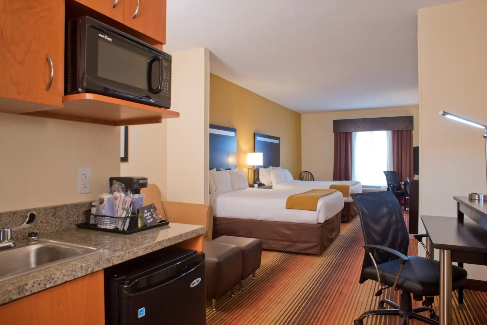 Holiday Inn Express Hotel & Suites Prattville South by IHG