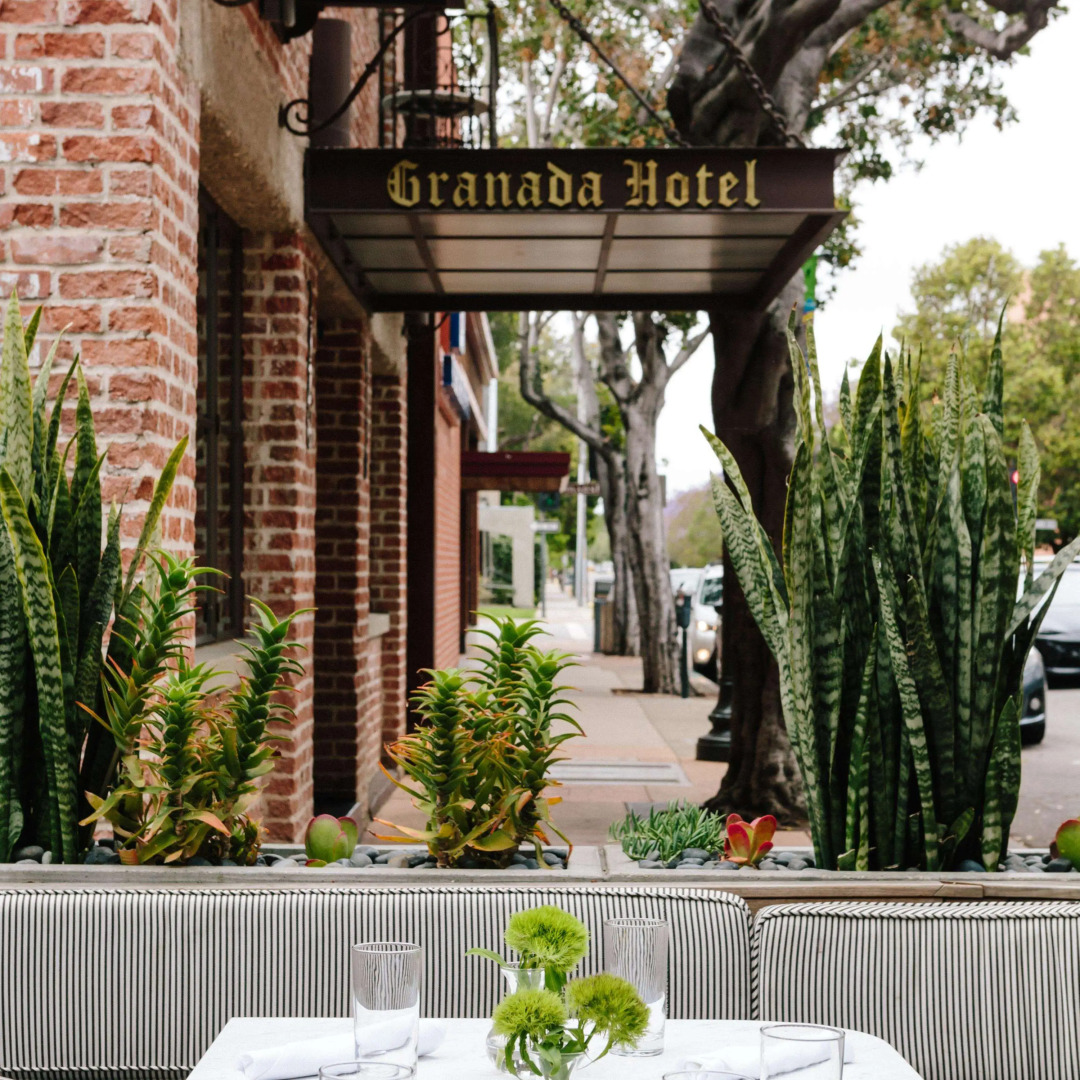 Granada Hotel & Bistro