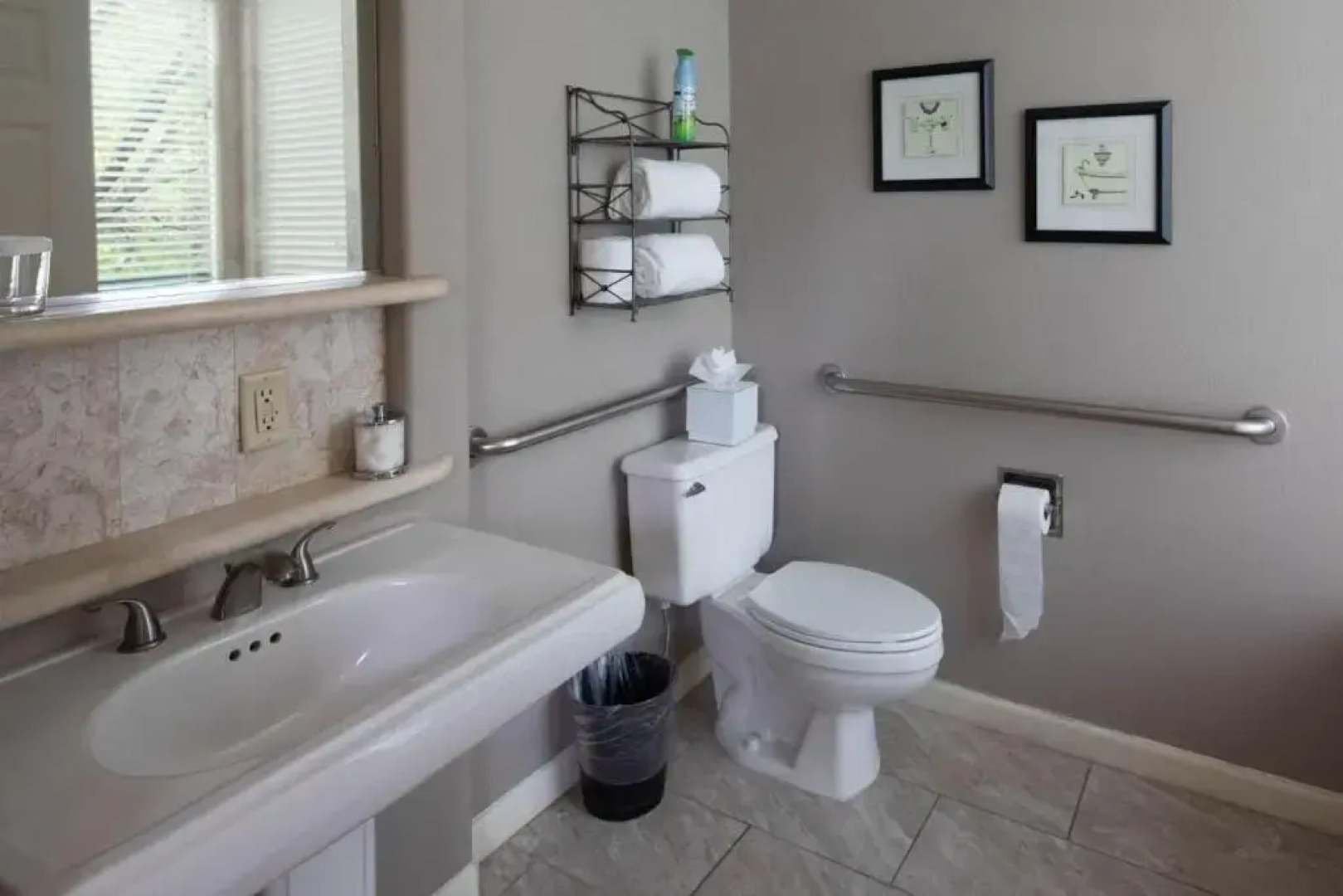 The Inn Above Oak Creek