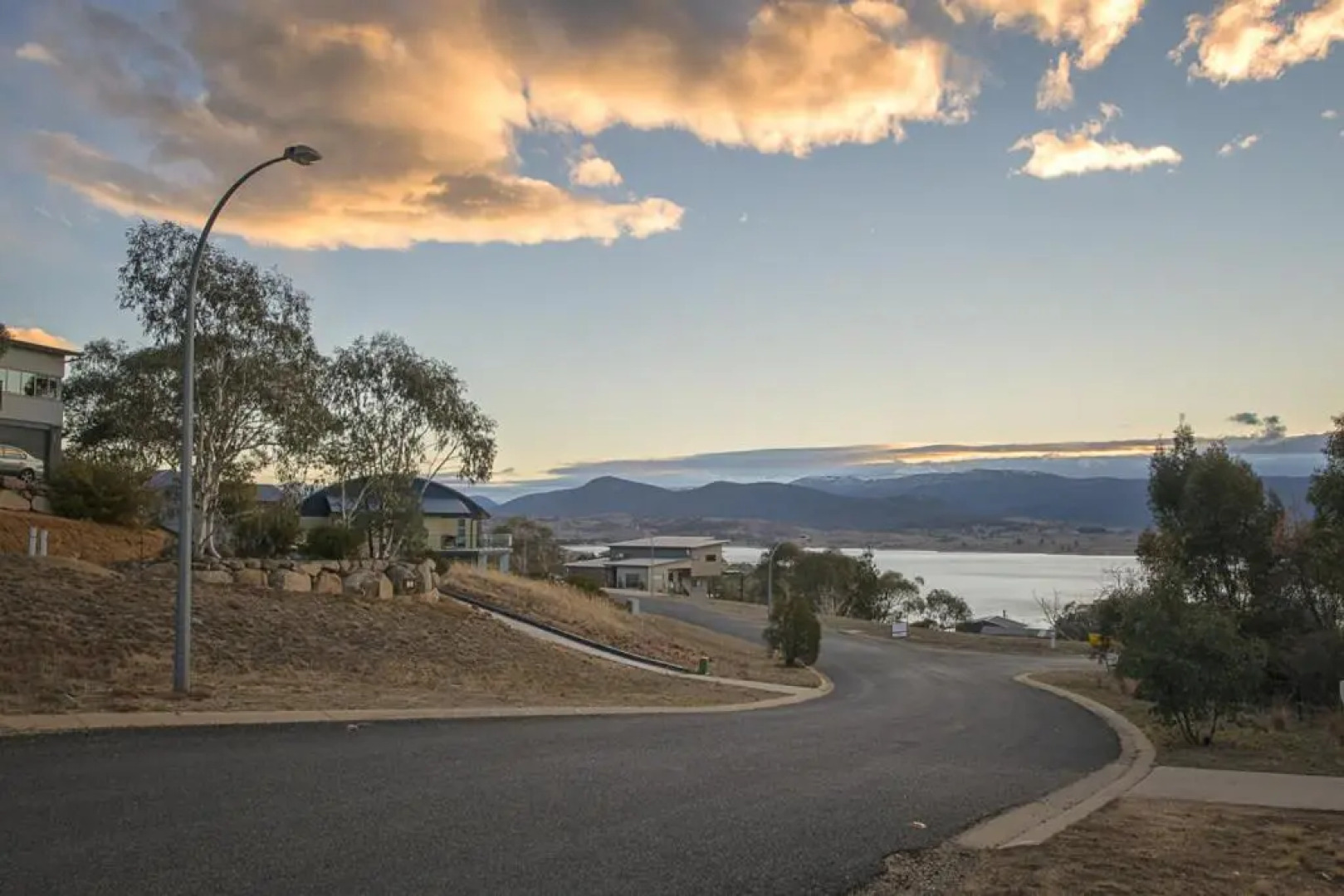 East Jindabyne- Cavallino 4 bedroom home