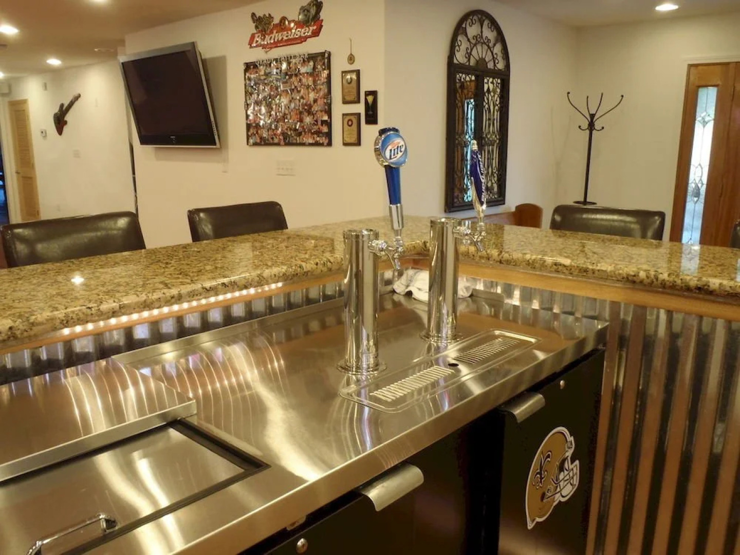 The Great Escape River House