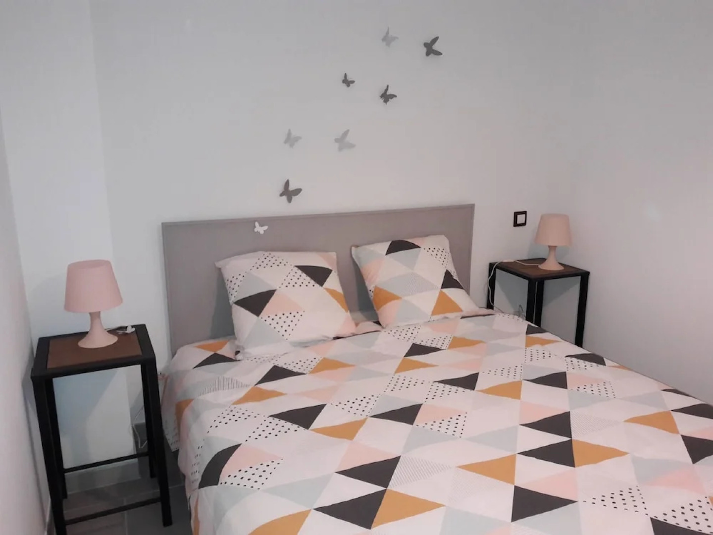 A 2 pas des vignes numero 7