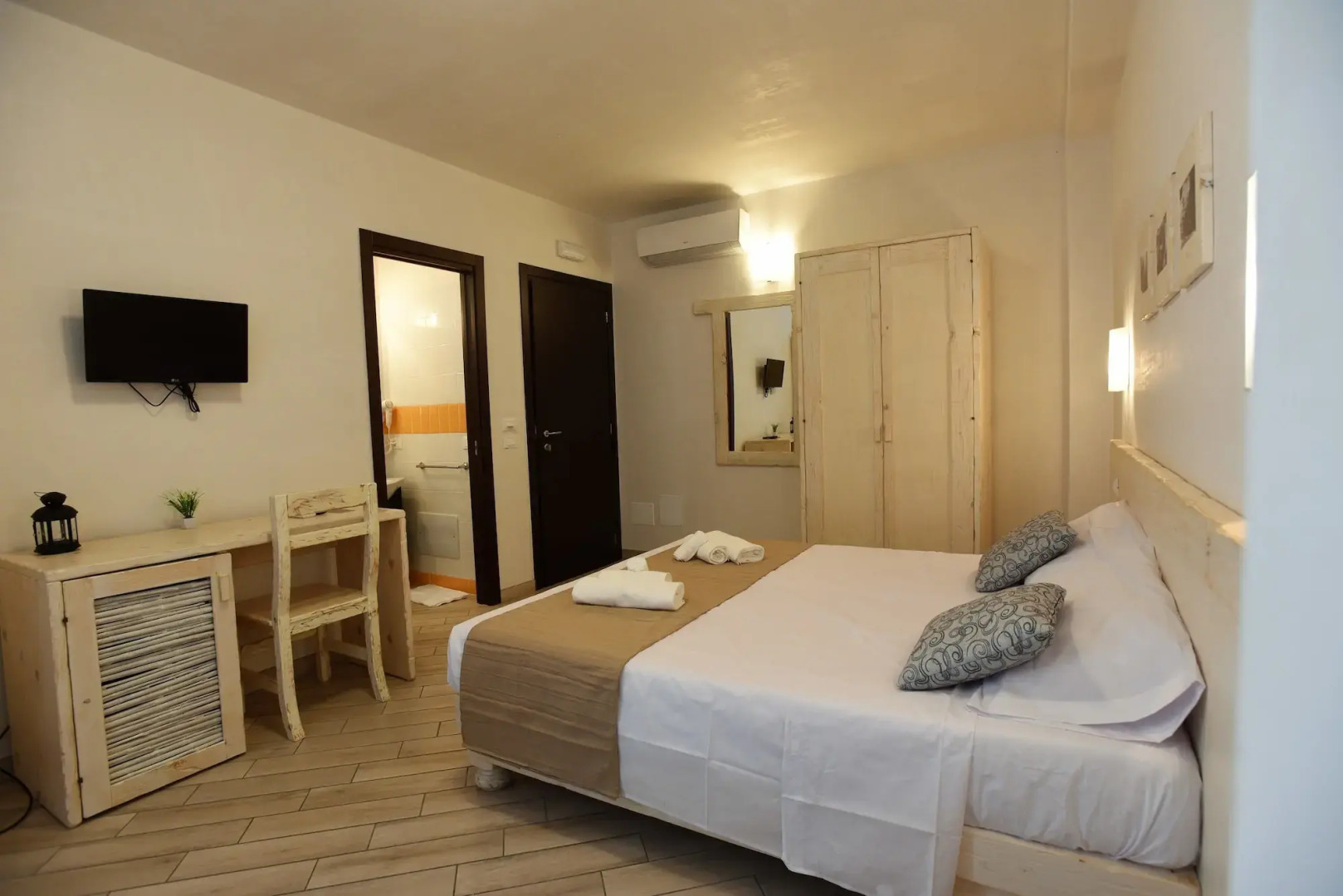 Camere Le vie di Omero