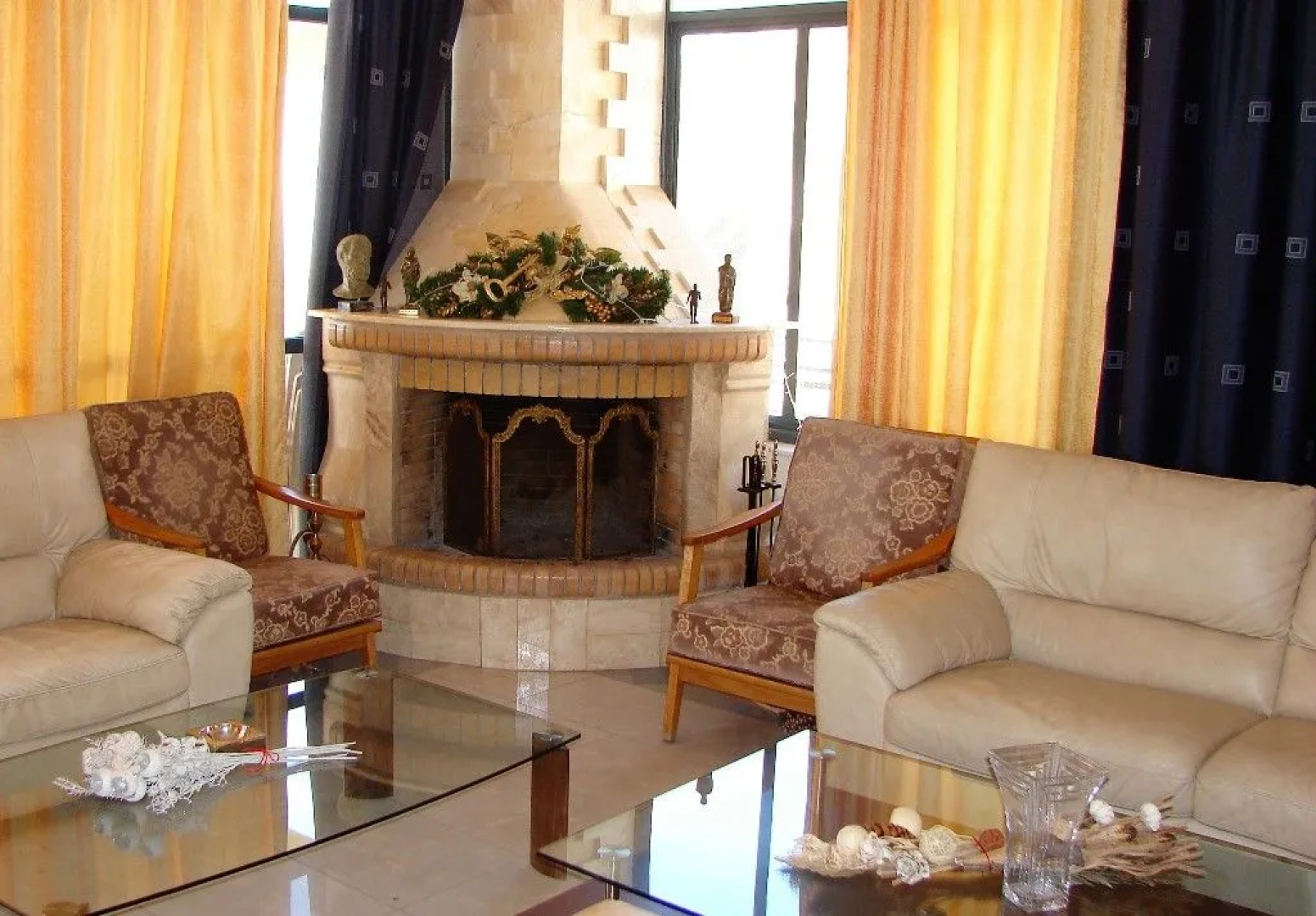 Petit Palais Hotel