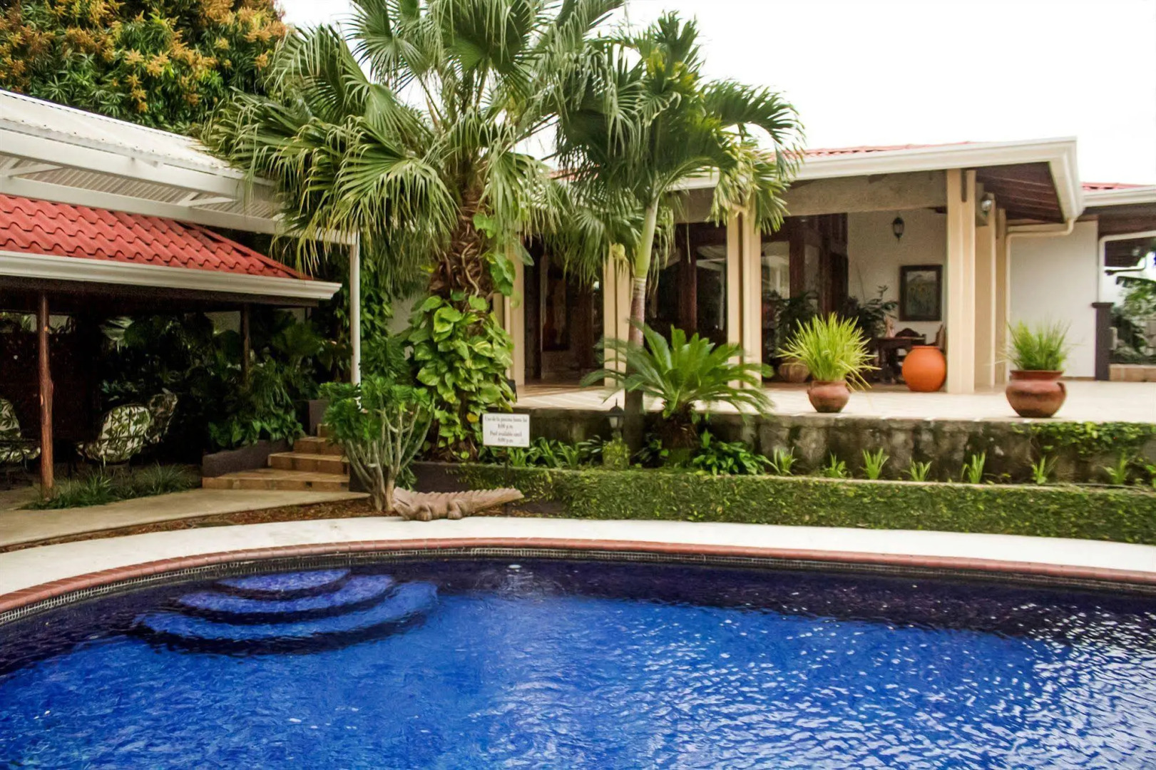 La Riviera Hotel B&B