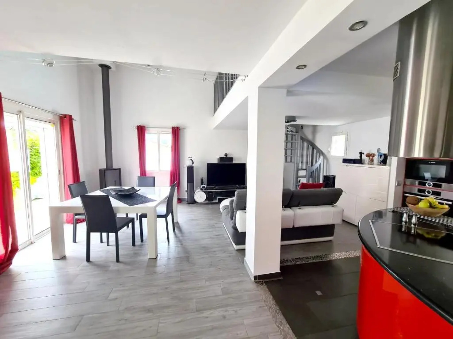 Villa de 2 chambres avec piscine privee jardin clos et wifi a Ollioules