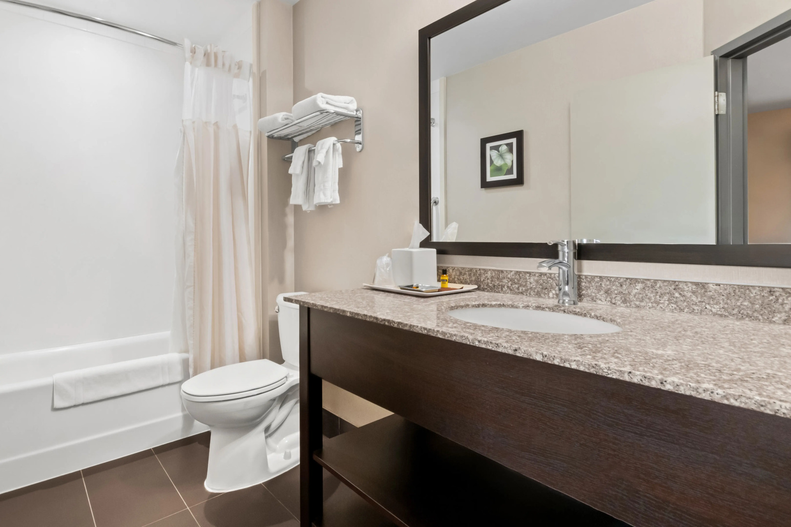 Best Western Plus Fergus Hotel