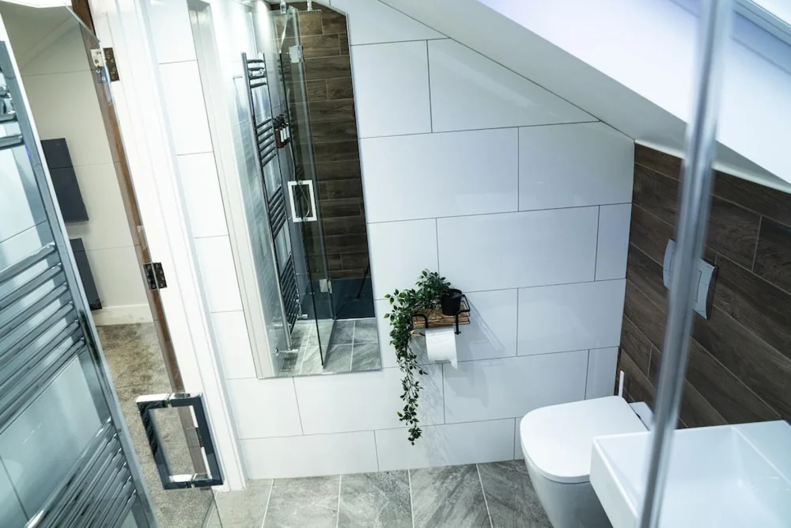 Annex, 2 Bed, Sleeps 4, Parking