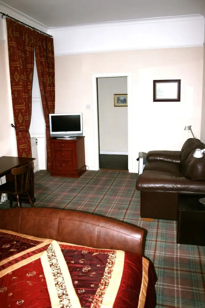 The Weem Inn
