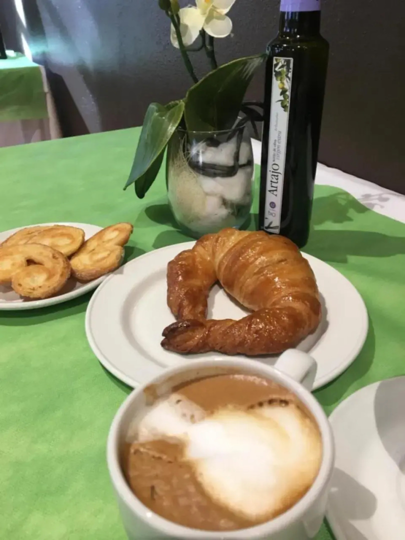 Restaurante Hotel Zezilionea