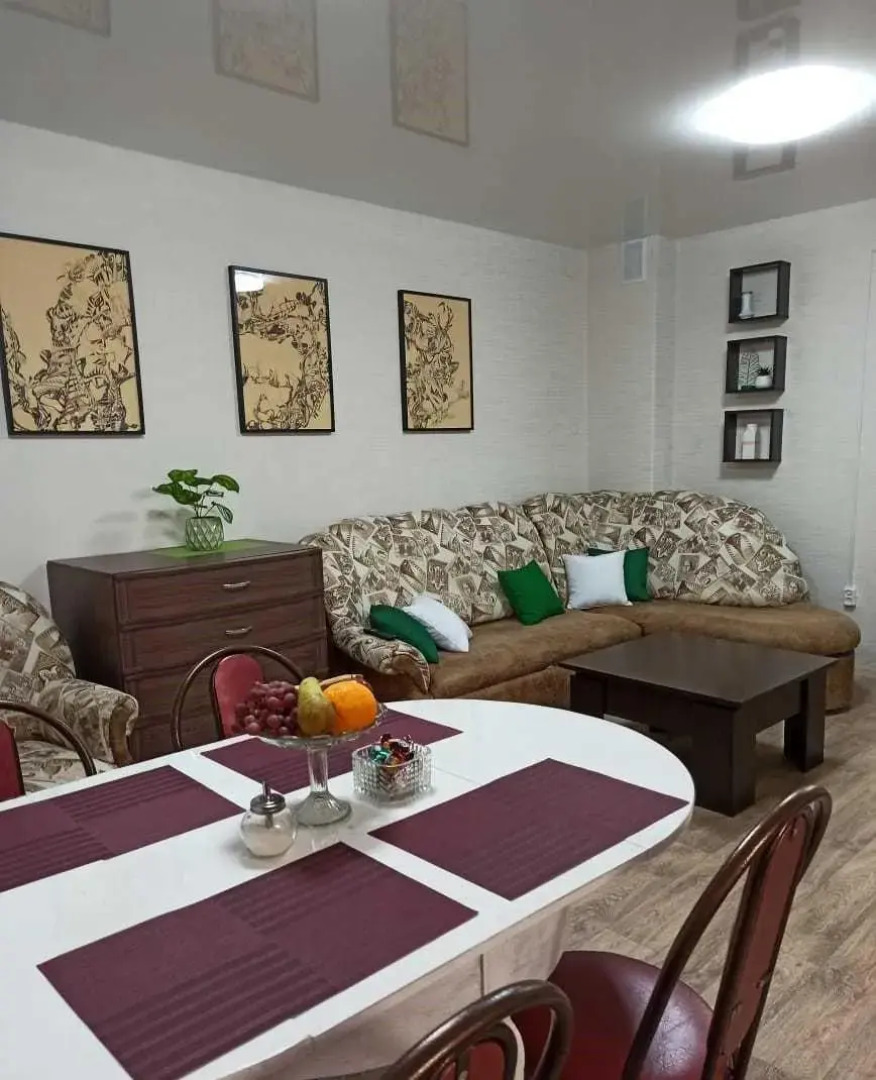 Апартаменты на улице Димитрова 4