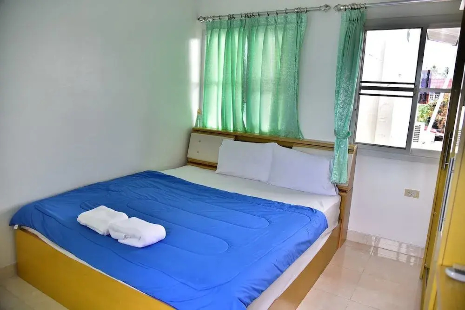 Sun Beach Hotel