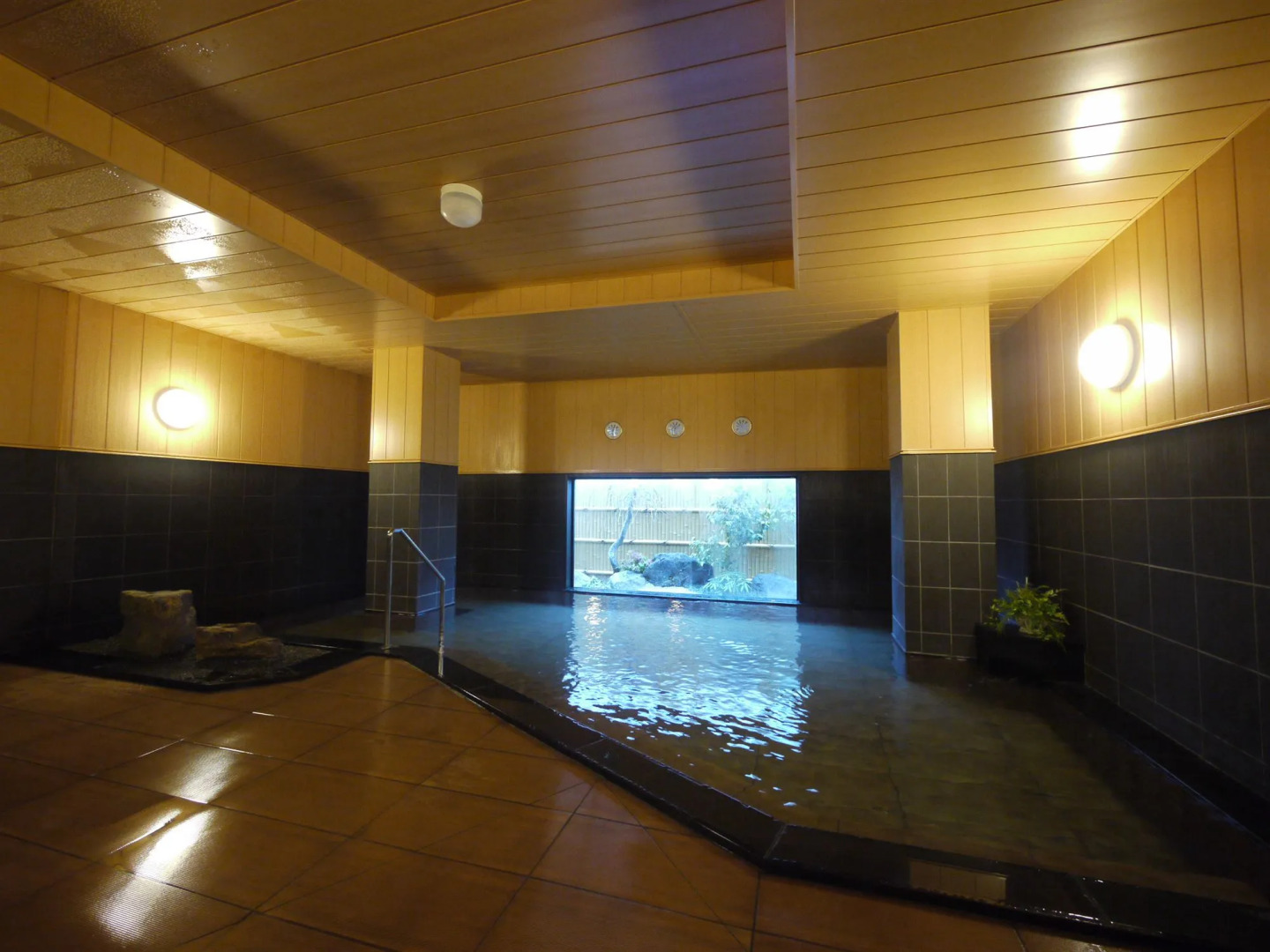 Hotel Route-Inn Tome